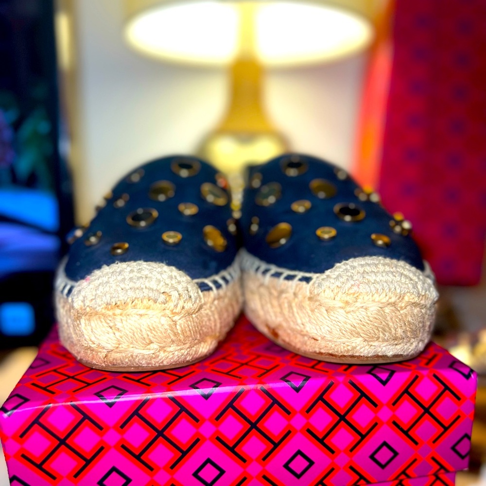 Espadrilles - Picture 5 of 8